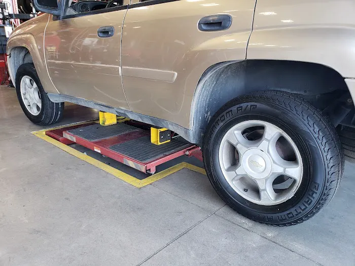 Discount Tire 0