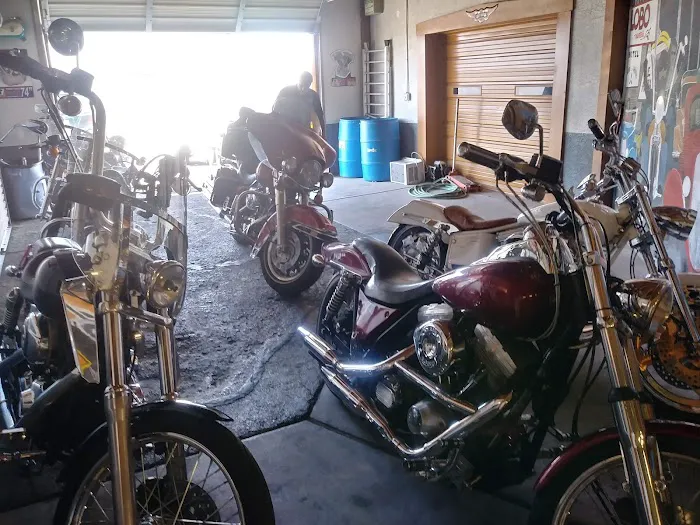 Eppie's Motorcycle Services 4