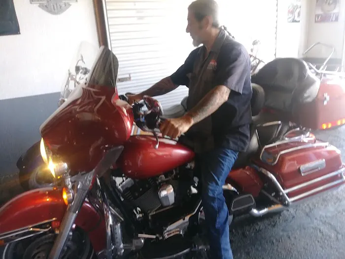Eppie's Motorcycle Services 6