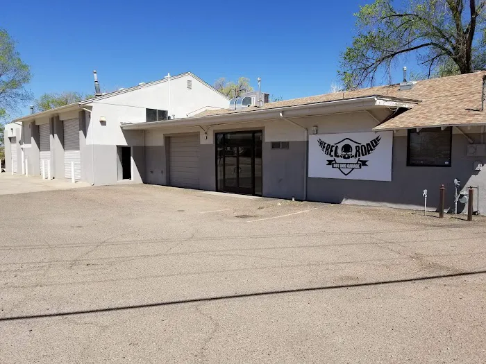 Rebel Road Hot Rod Garage 1