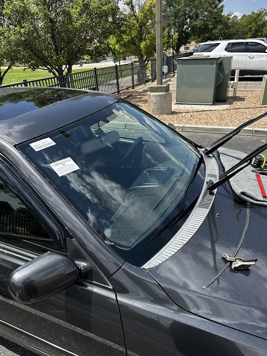 Alonso's Auto Glass 5