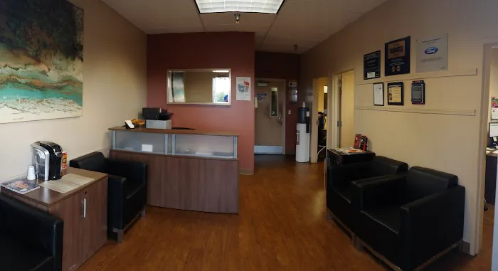 Chalmers Ford Collision Center 1