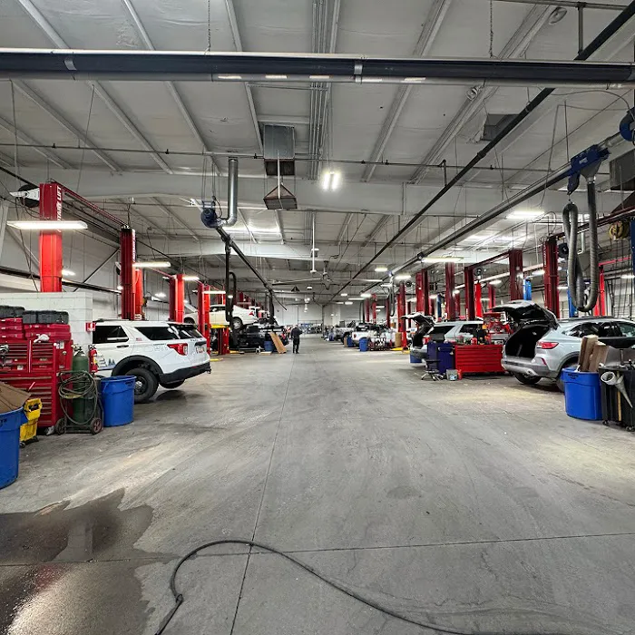 Ford Service Department - Chalmers Ford 4