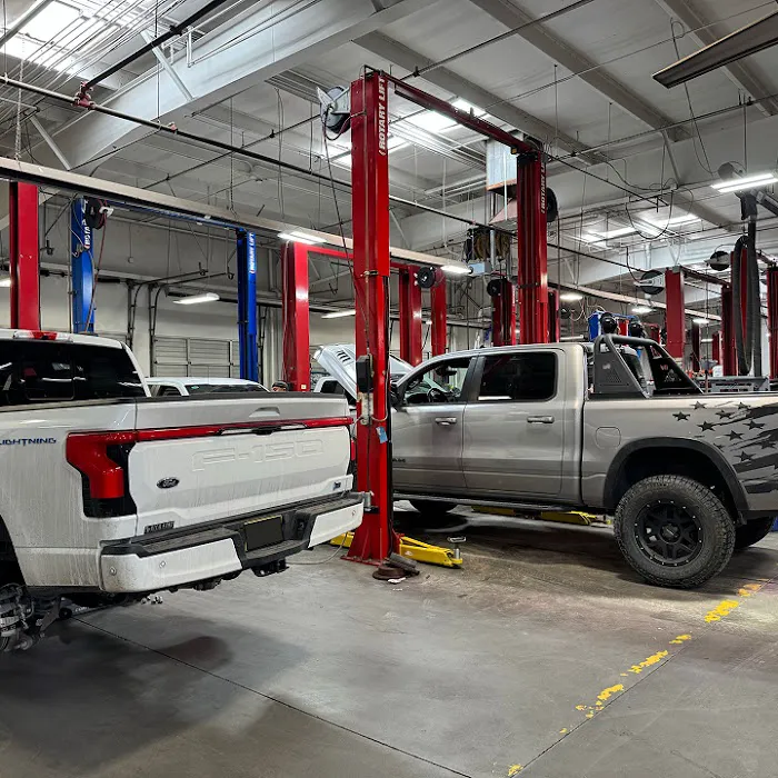 Ford Service Department - Chalmers Ford 2