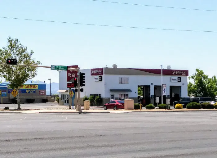 Jiffy Lube Multicare 3