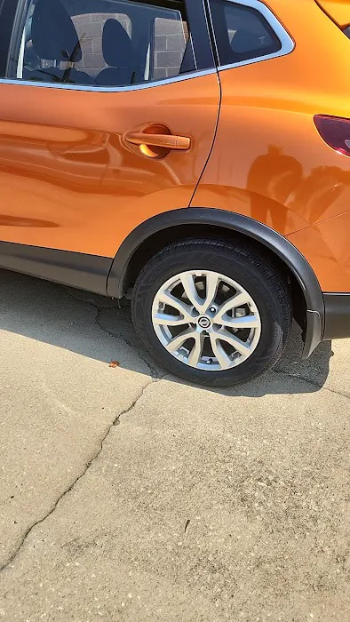 Perry's Tire Service 3