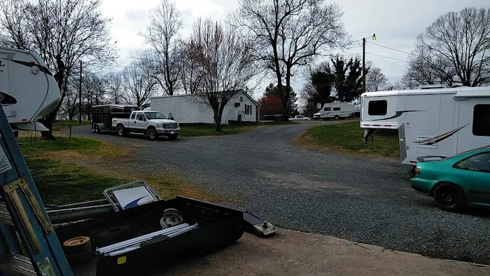 Camping Center 0