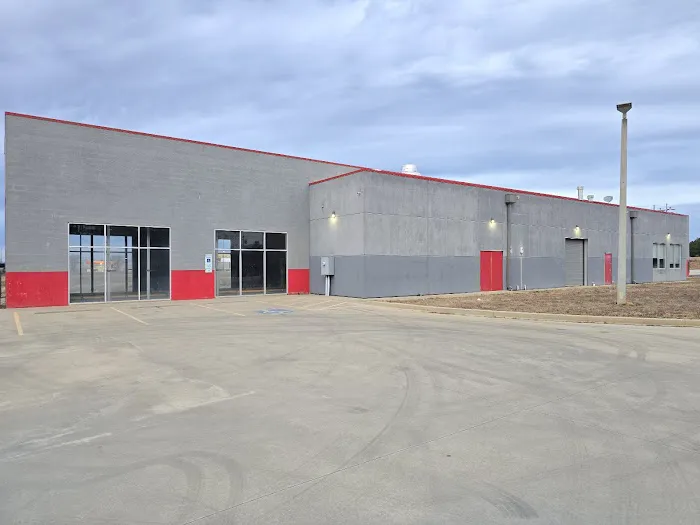 Alpha Truck & Trailer Repair Tire shop 1
