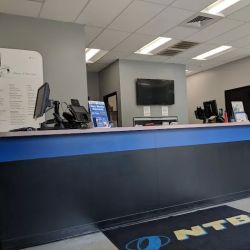 Mavis Tires & Brakes ico