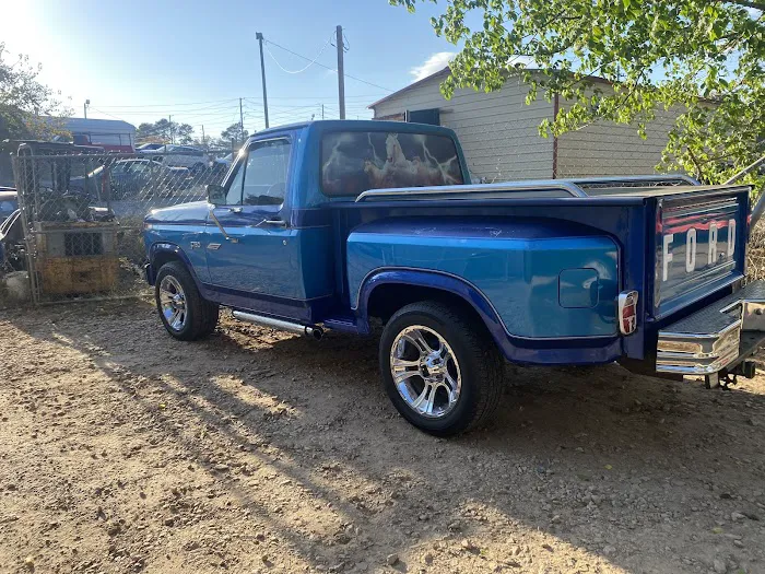 Venegas Custom Cars 4
