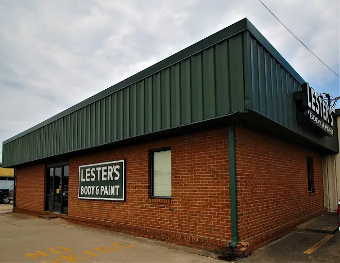 Lester Body & Paint Shop 6