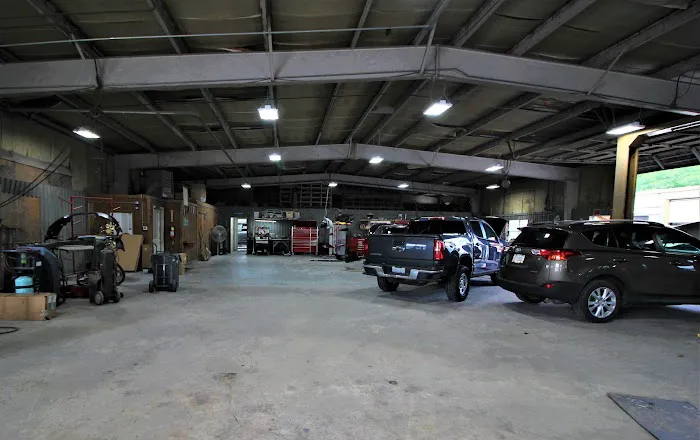 Lester Body & Paint Shop 1