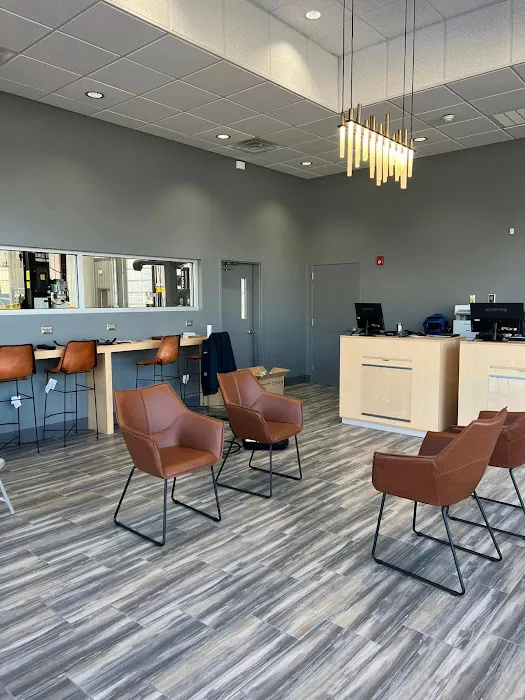 Quick Lane at Jacky Jones Ford of Hayesville 5