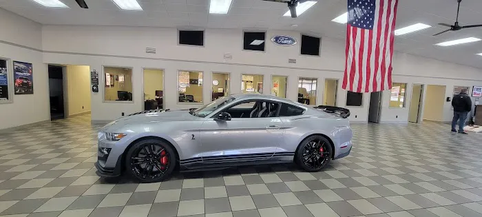 Jacky Jones Ford of Hayesville, Inc. Service 4