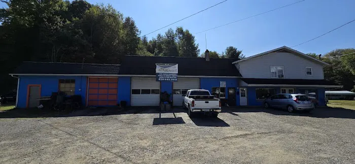 Pat's Garage 1