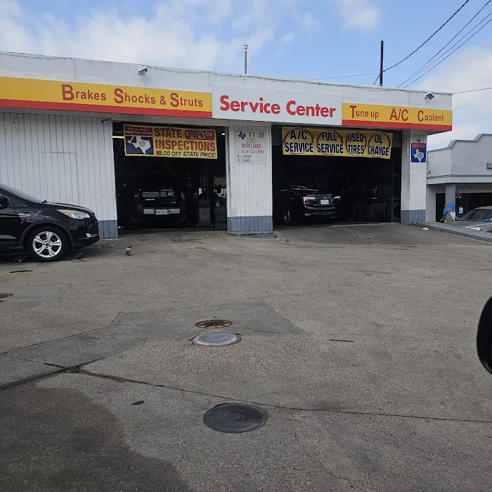 Car Repair and Shell Service center 2