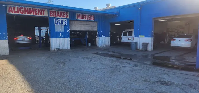 Ger's Brake Align & Mufflers 2