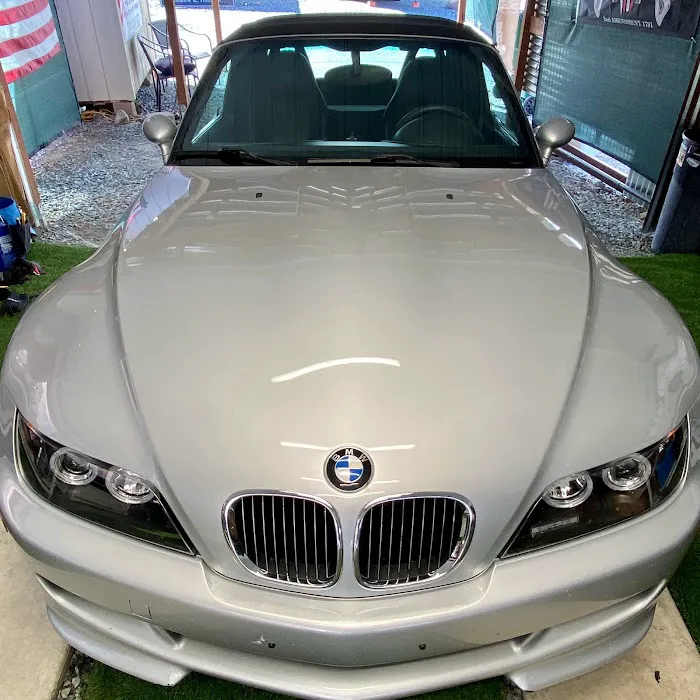 Low Cost Auto Windshield Repair and Replacement 9