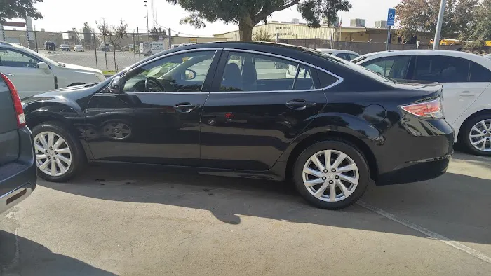 GT Auto Center 4