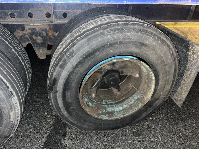 Top Source Truck and Trailer Repair 5