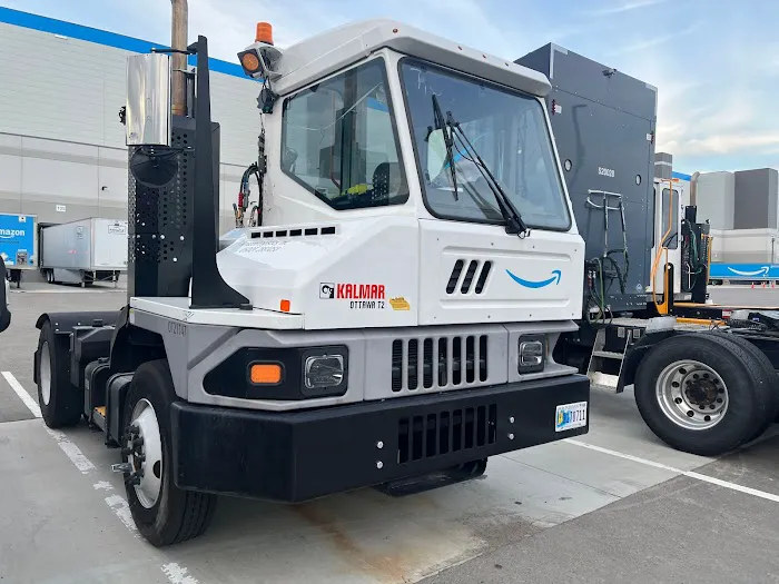 Top Source Truck and Trailer Repair 8