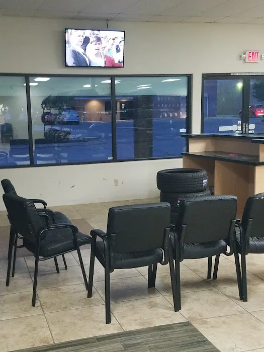 Monterrey Tire Service 0