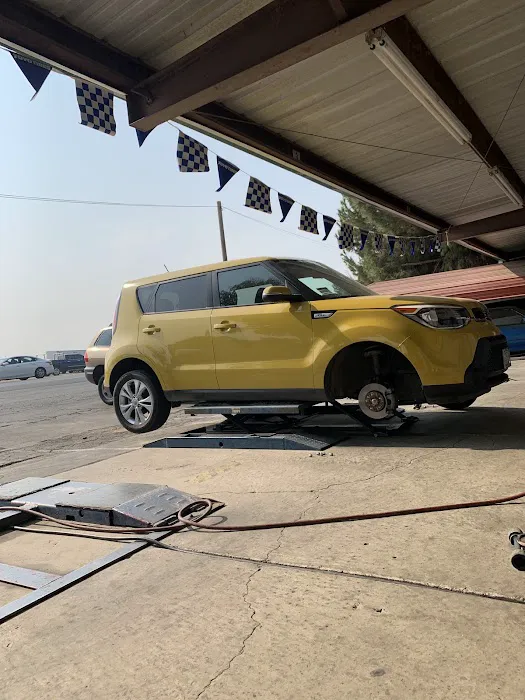 Fast Tire Service 6
