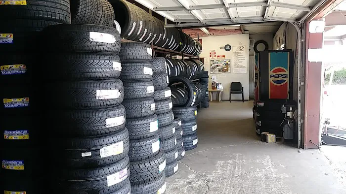 Fast Tire Service 9