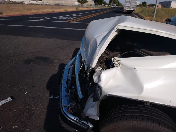 Silva's Auto Body 5
