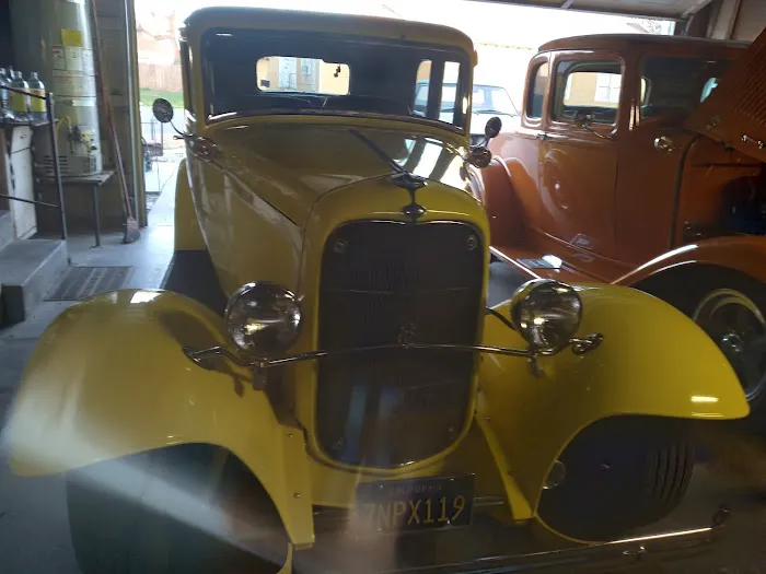 Fagundes Auto Body 0