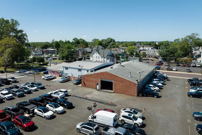 Bergey's Ford of Lansdale Parts 3