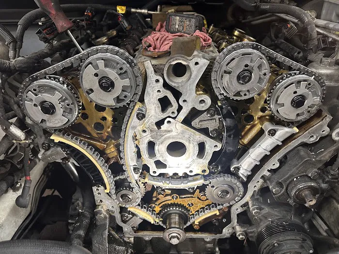 Top Quality Auto Repair 3