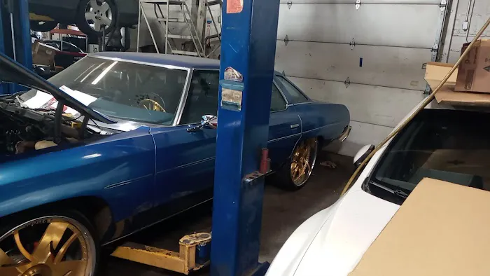 Pedroza's Mechanic Service 3