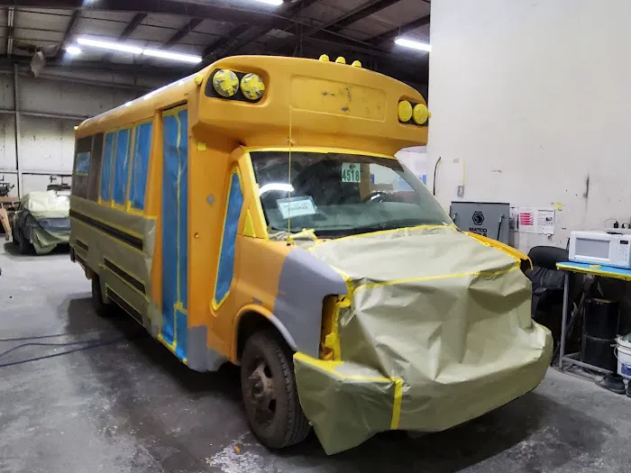 Fantastic Finishes Inc. Autobody 2