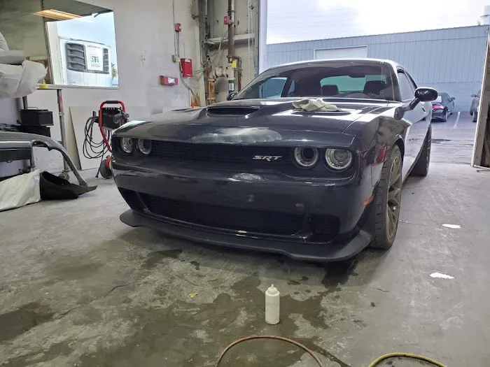Fantastic Finishes Inc. Autobody 4