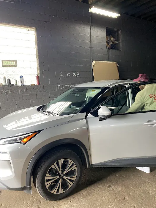 I TINT HOMES/CARS TINTFATHER 0