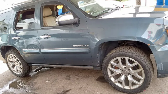 In & Out Tires And Auto 3