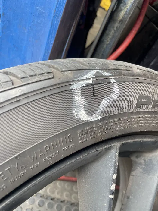 In & Out Tires And Auto 9