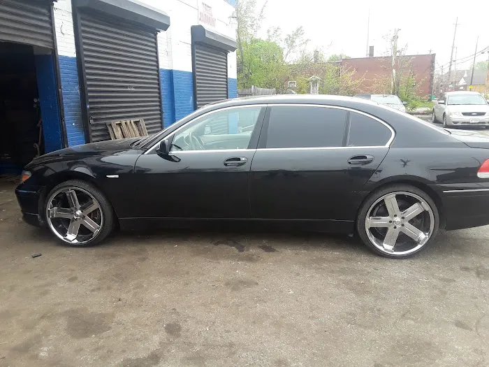 United Tires and Auto Repair 4