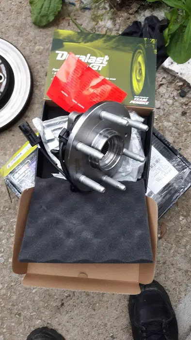 AutoZone Auto Parts 7