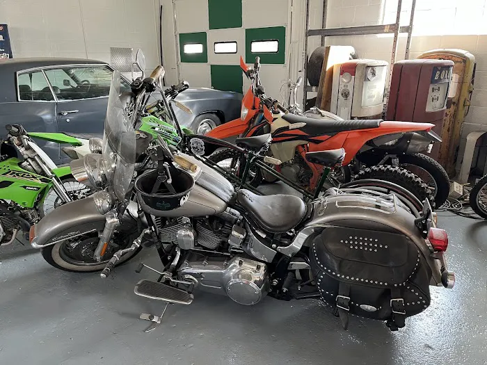 Tallon's Garage 6