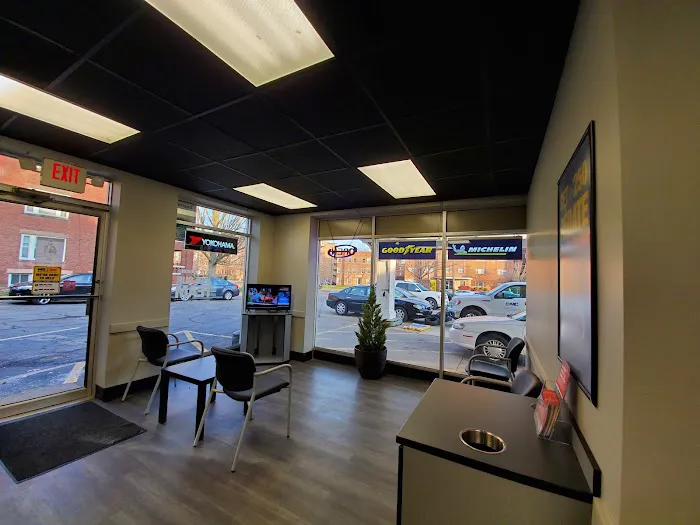 Mr. Tire Auto Service Centers 3