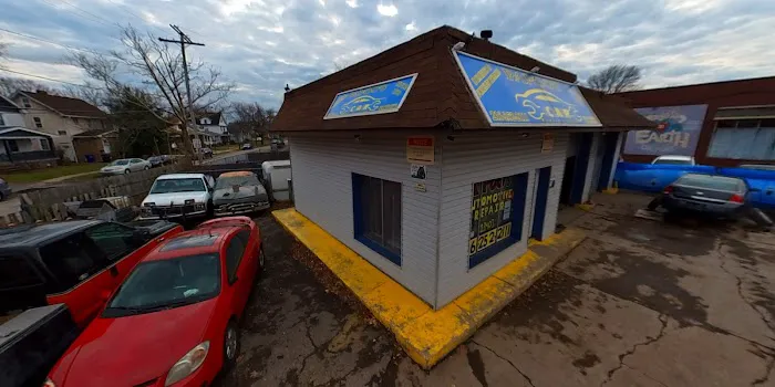 Papoo's Automotive 6