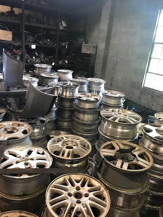 National Auto Parts & Wrecking 4