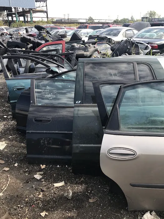 National Auto Parts & Wrecking 3