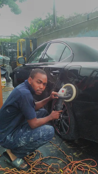 Ben's Auto Body Shop Specialists 1