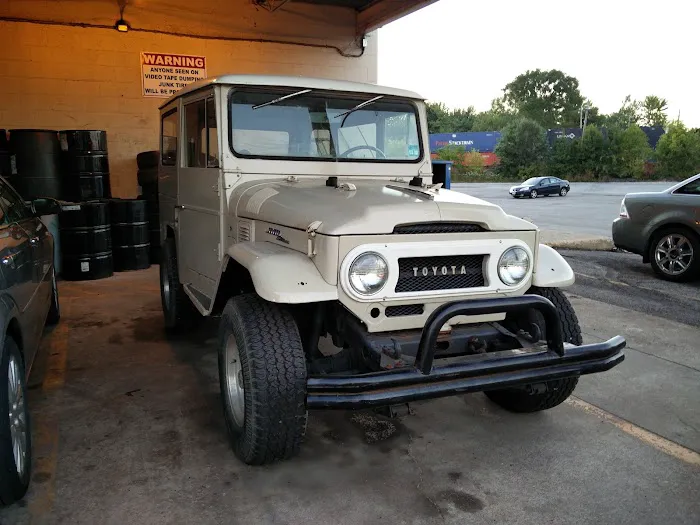 Sylvester's Auto & Light Truck 0