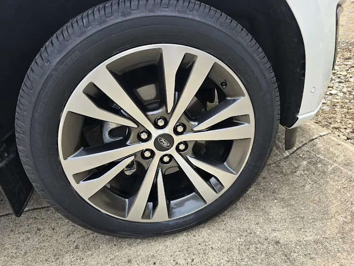 Alloy Wheel Repair Specialist-Cleveland 0