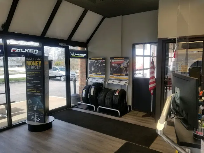 Mr. Tire Auto Service Centers 4