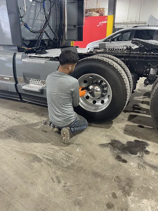 A&A Truck Trailer Services 2
